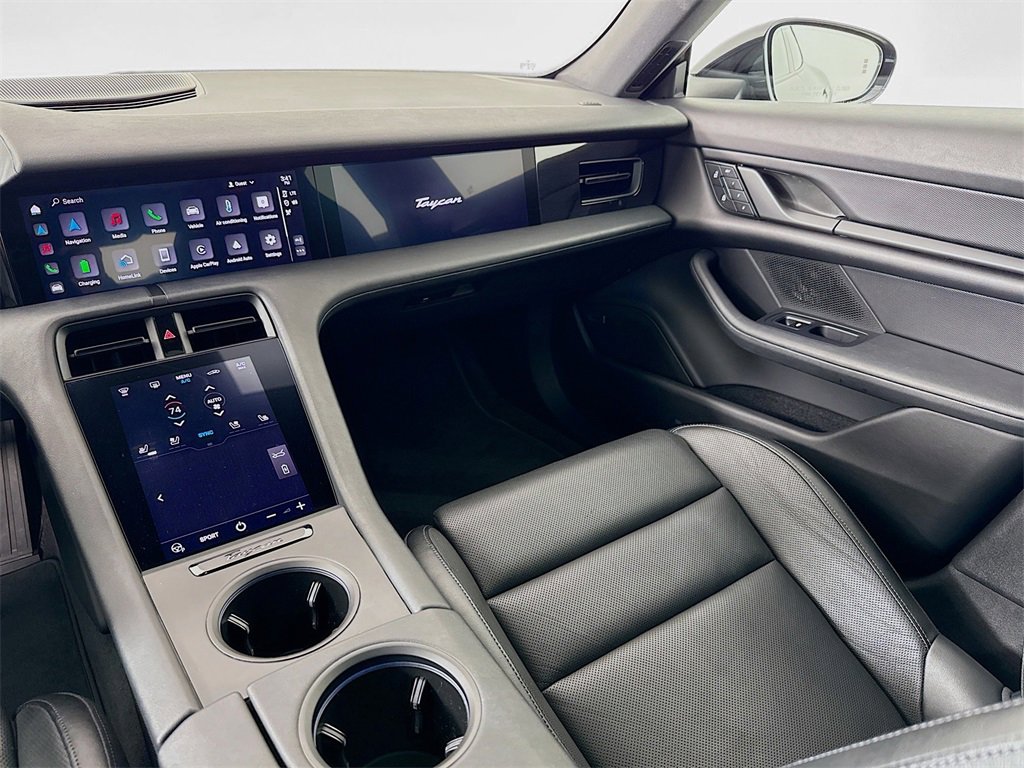 Certified 2022 Porsche Taycan image 26