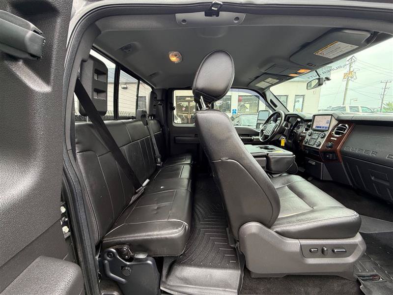 Used 2015 Ford F250 Lariat w/ Chrome Package AWD/4WD image 26