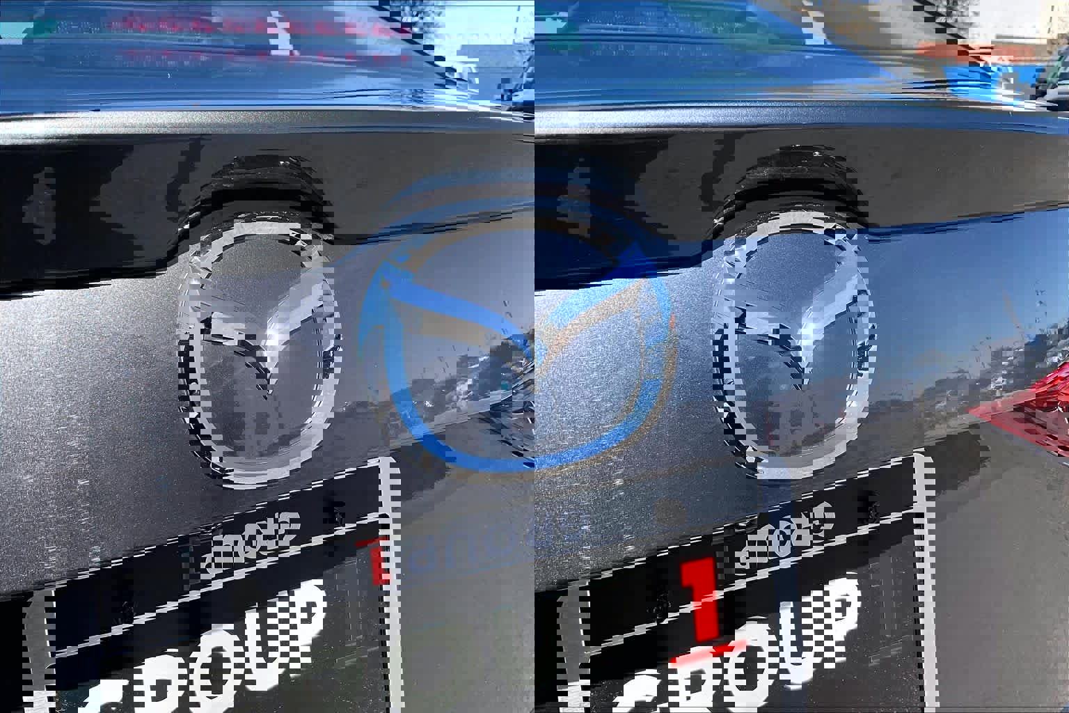 Used 2018 MAZDA MAZDA3 Grand Touring w/ Premium Equipment Package image 31