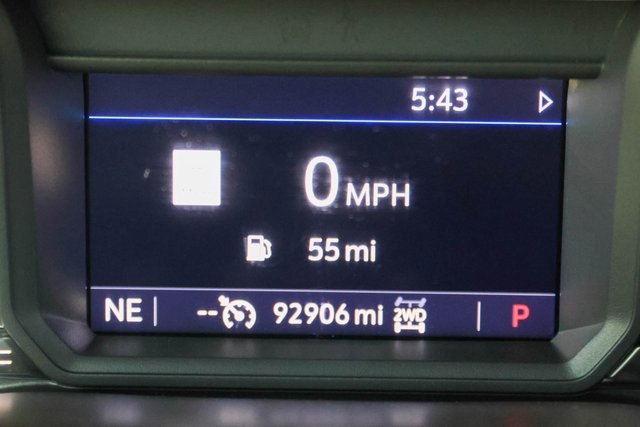 Used 2021 GMC Sierra 1500 SLT w/ SLT Convenience Package image 34