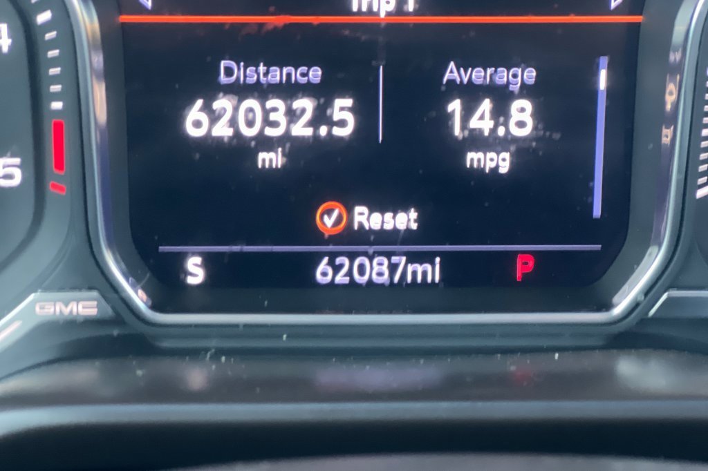 Used 2020 GMC Sierra 3500 Denali w/ Denali Ultimate Package image 22