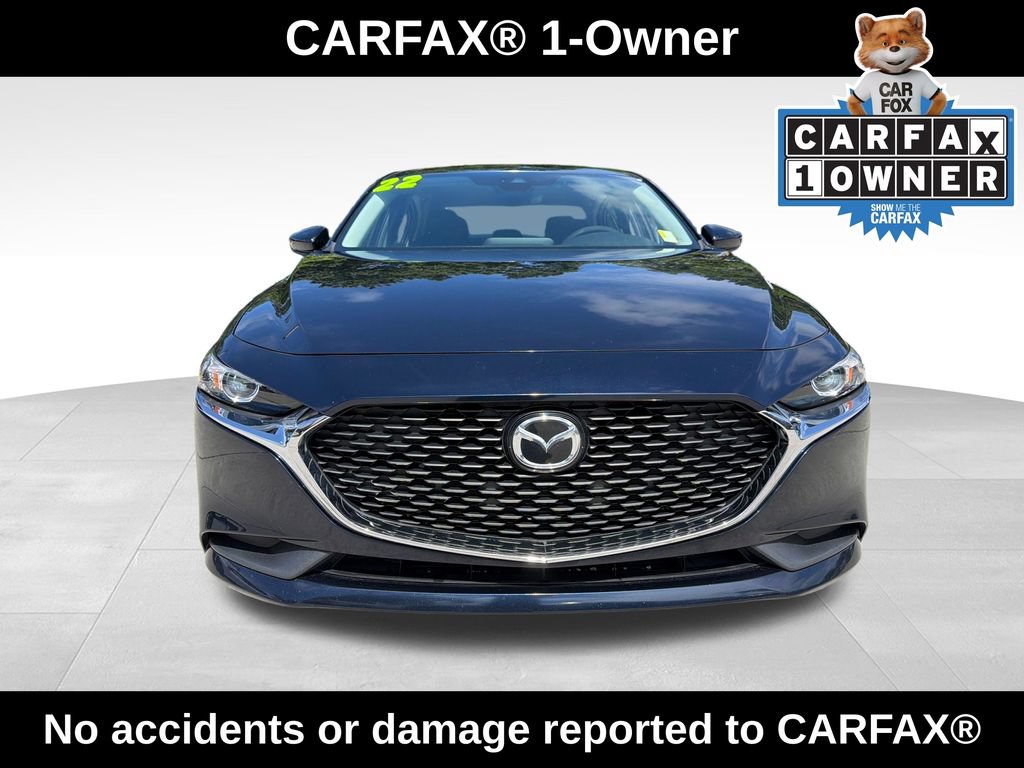 Used 2022 MAZDA MAZDA3 s FWD image 2