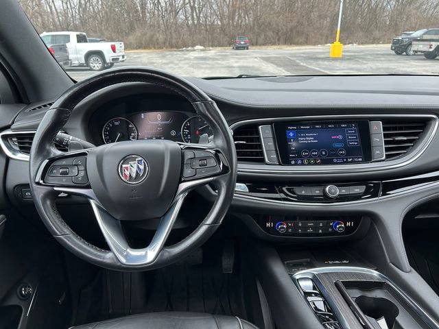 Used 2022 Buick Enclave Avenir w/ Avenir Technology Package AWD/4WD image 14