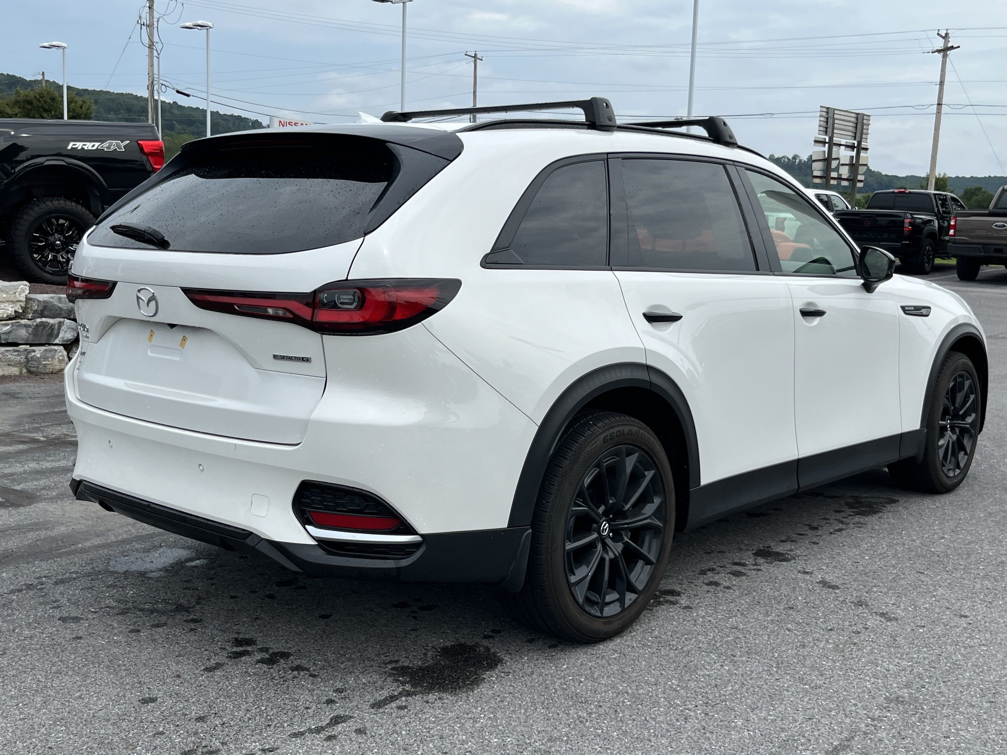 Used 2025 MAZDA CX-70 3.3 Turbo w/ Premium Package AWD/4WD image 5