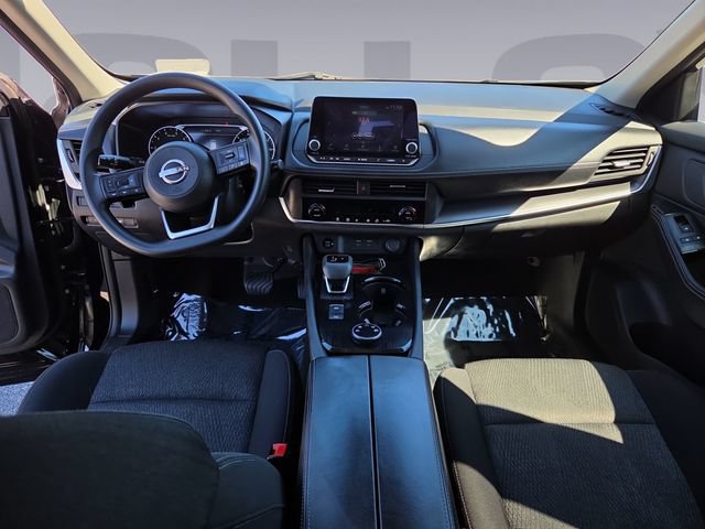 Used 2024 Nissan Rogue SV AWD/4WD image 12