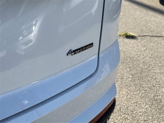 New 2026 Volkswagen Atlas Cross Sport SE image 6