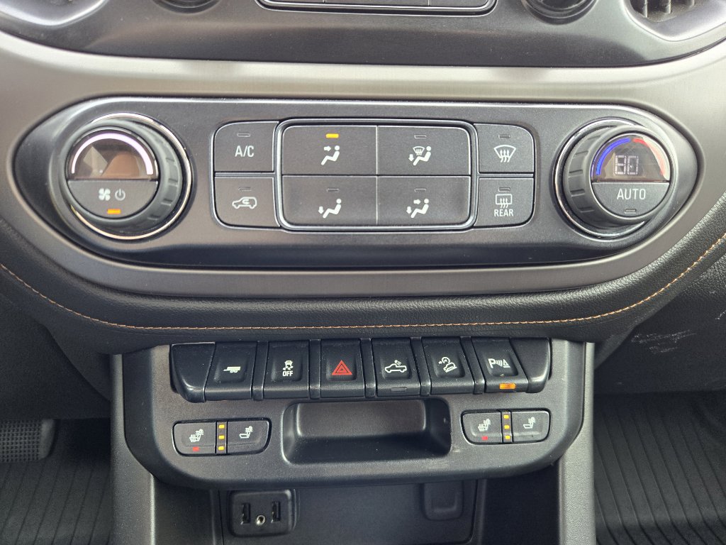 Used 2021 GMC Canyon AT4 w/ Trailering Package image 23