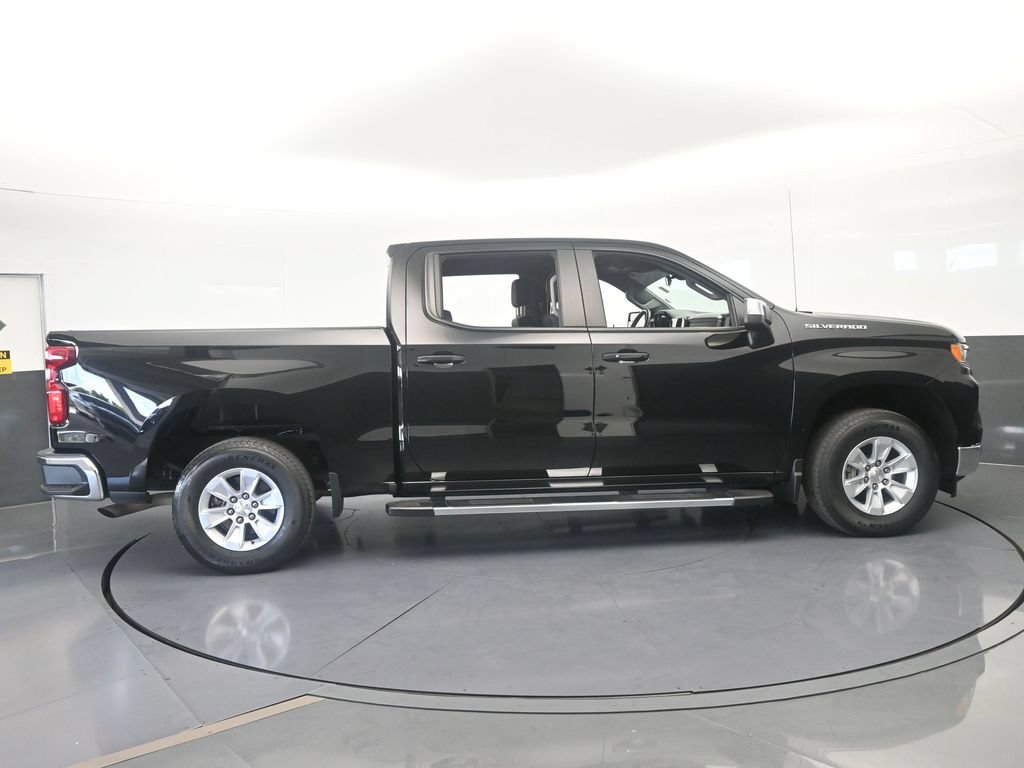 Used 2024 Chevrolet Silverado 1500 LT RWD image 7