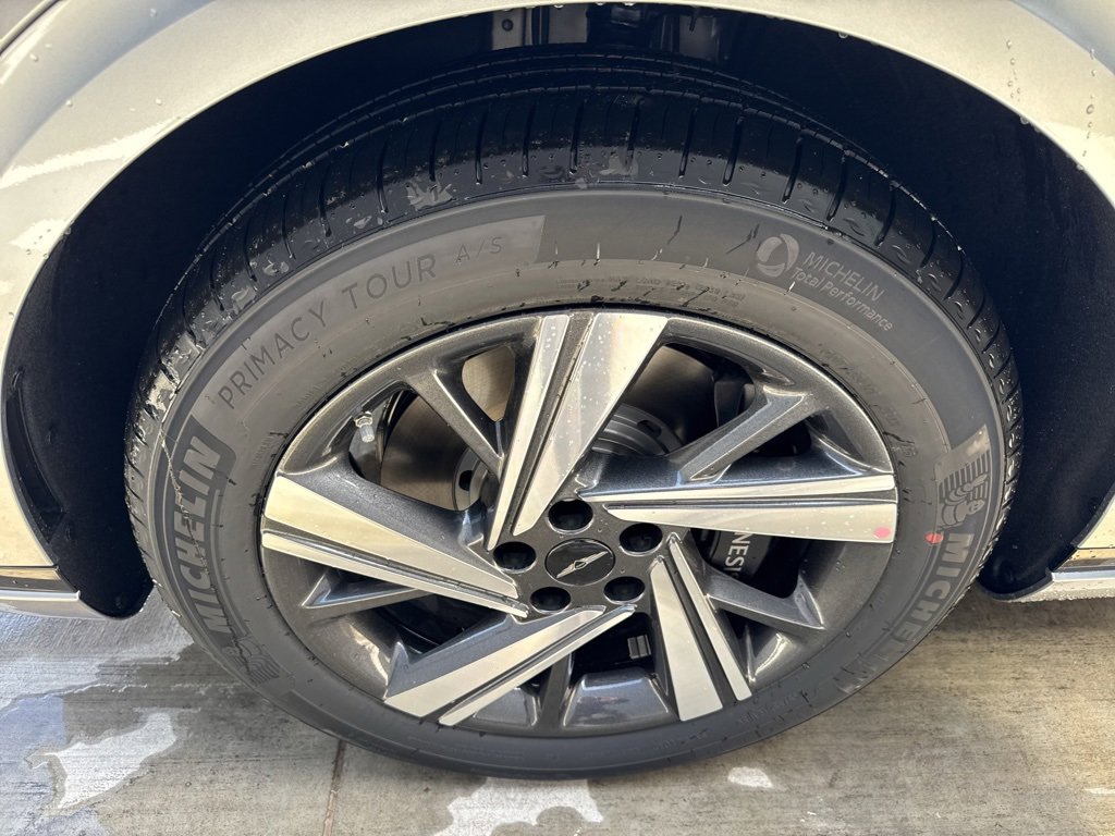 New 2026 Genesis GV70 3.5T Sport Advanced image 23