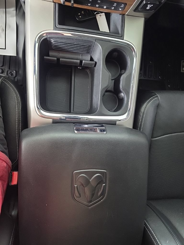 Used 2017 RAM 1500 Laramie w/ Convenience Group AWD/4WD image 22