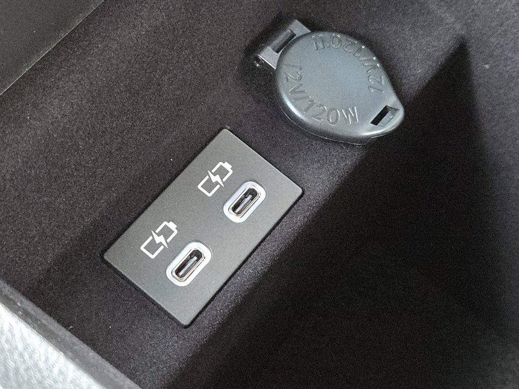 New 2025 Lexus ES 350 Ultra Luxury image 16