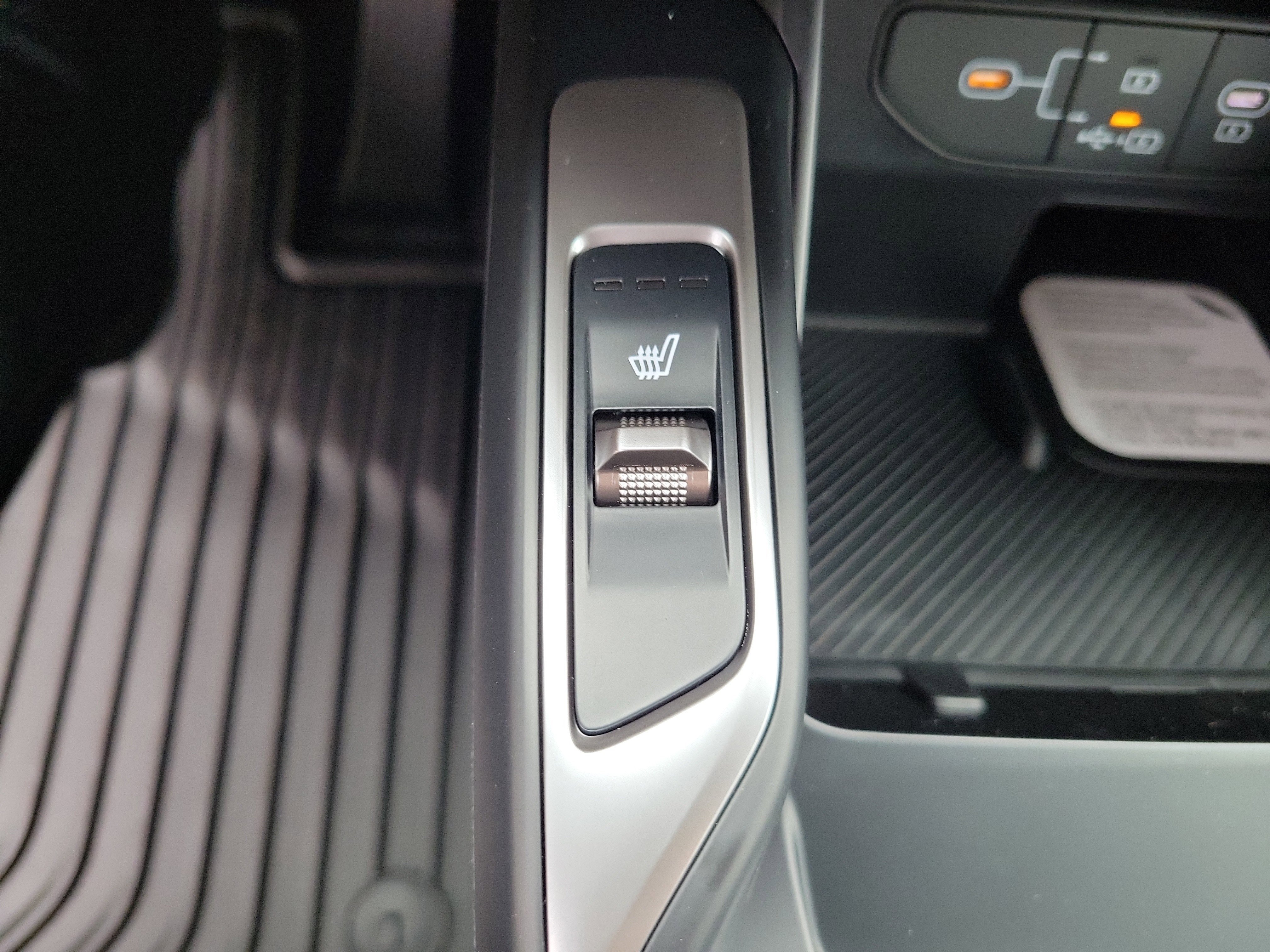 New 2026 Kia Sorento S image 12