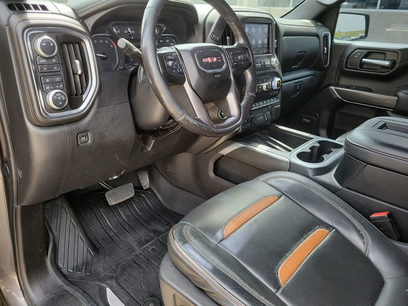 Used 2019 GMC Sierra 1500 AT4 w/ AT4 Premium Package AWD/4WD image 10