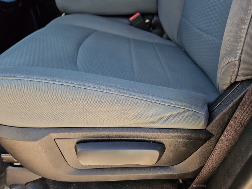 Used 2016 RAM 1500 Tradesman image 20