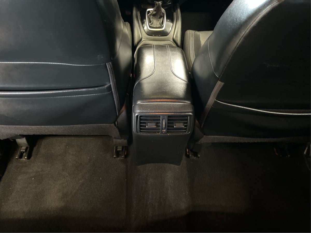 Used 2018 Nissan Rogue SL image 25