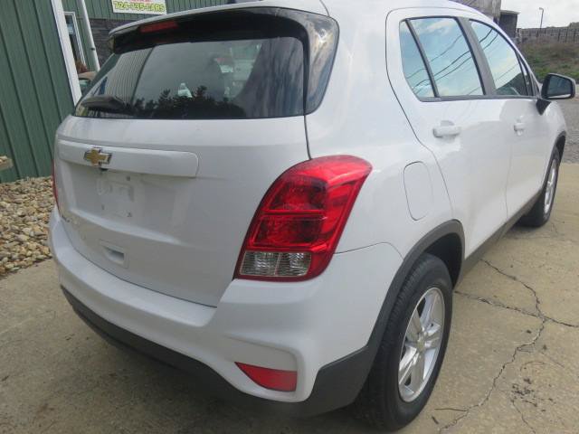 Used 2019 Chevrolet Trax LS FWD image 8
