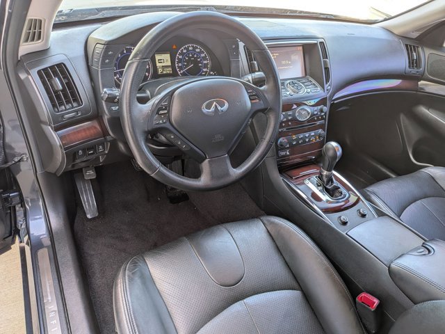 Used 2011 INFINITI G37 Journey w/ Premium Pkg image 10