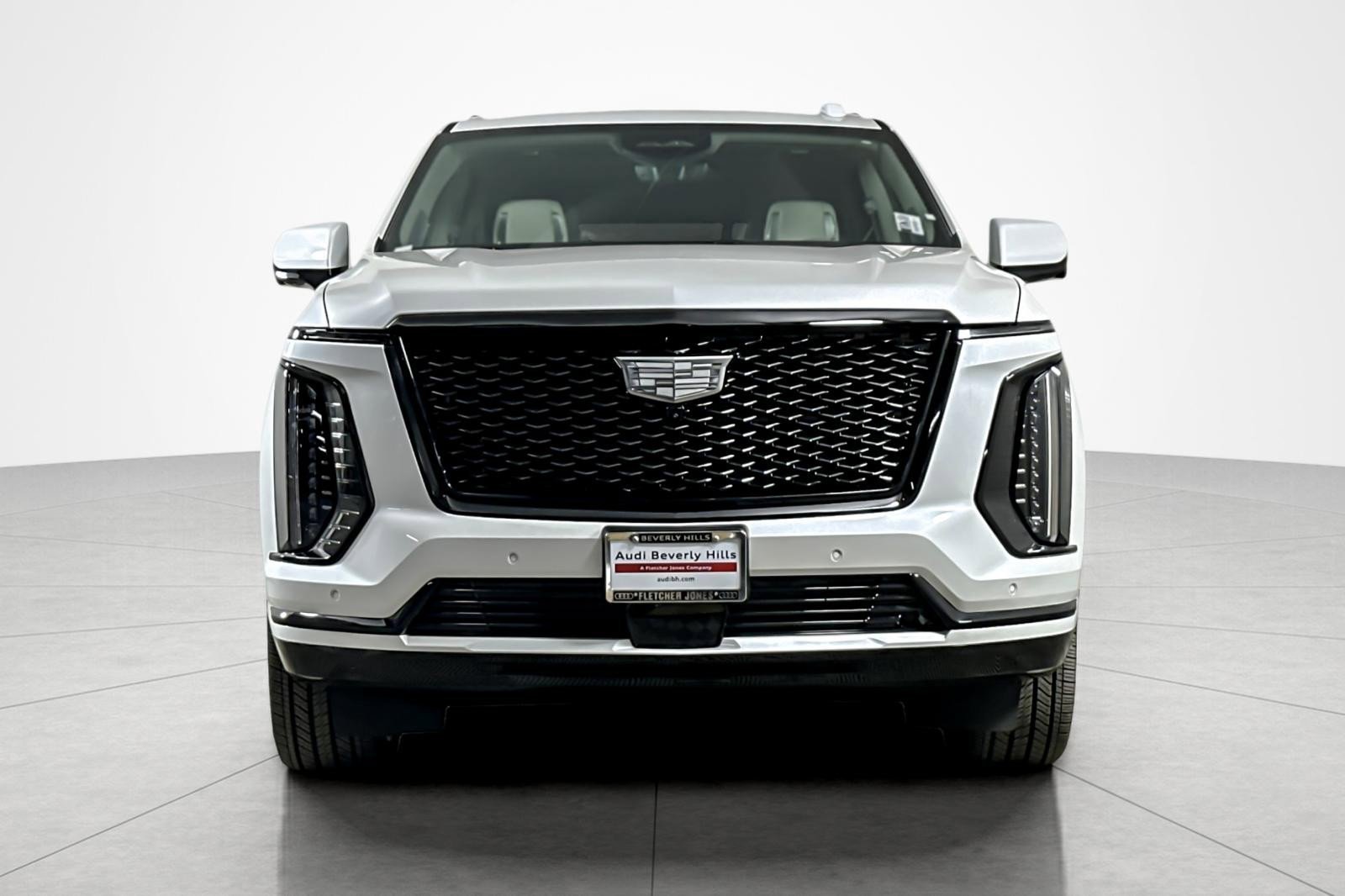 Used 2025 Cadillac Escalade Sport Platinum image 8