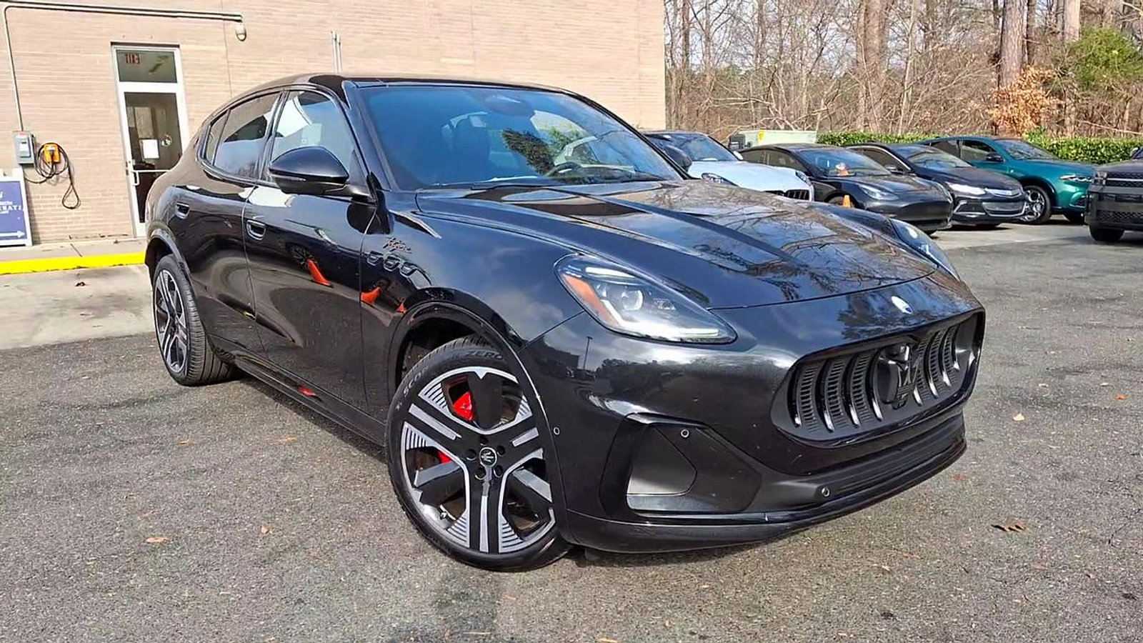 New 2025 Maserati Grecale Folgore image 2