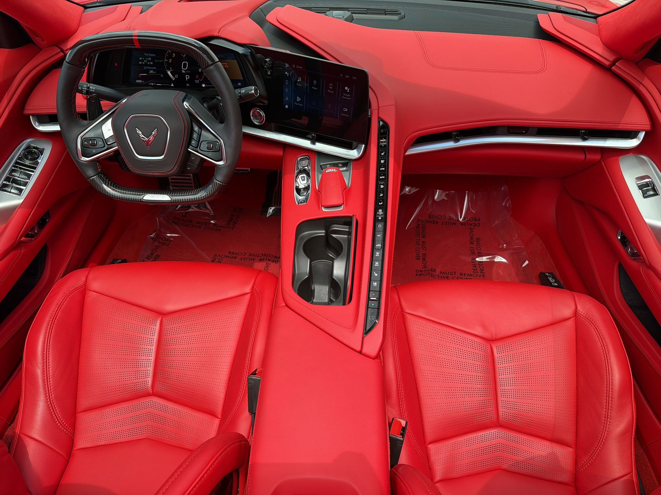 Used 2024 Chevrolet Corvette Z06 RWD image 16