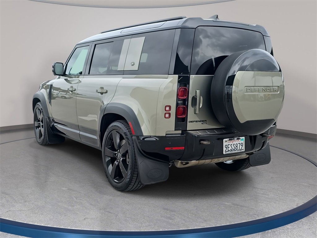 Used 2023 Land Rover Defender 110 X-Dynamic SE image 7