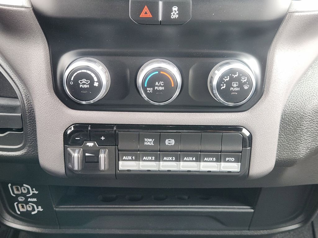 Used 2024 RAM 3500 SLT w/ Quick Order Package 2YG SLT image 20