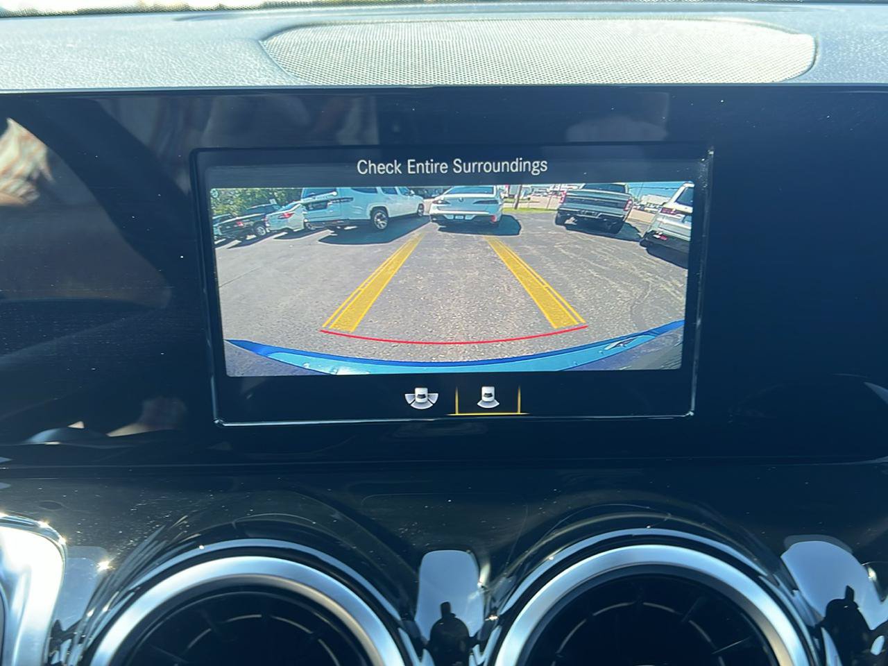Used 2020 Mercedes-Benz GLB 250 4MATIC image 22