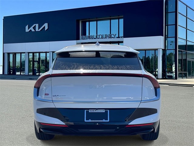 New 2025 Kia EV6 Wind image 5
