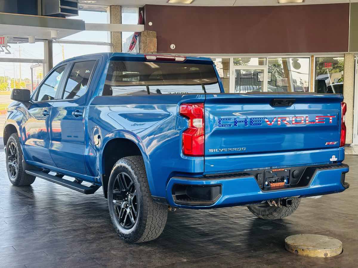 Used 2022 Chevrolet Silverado 1500 RST AWD/4WD image 15