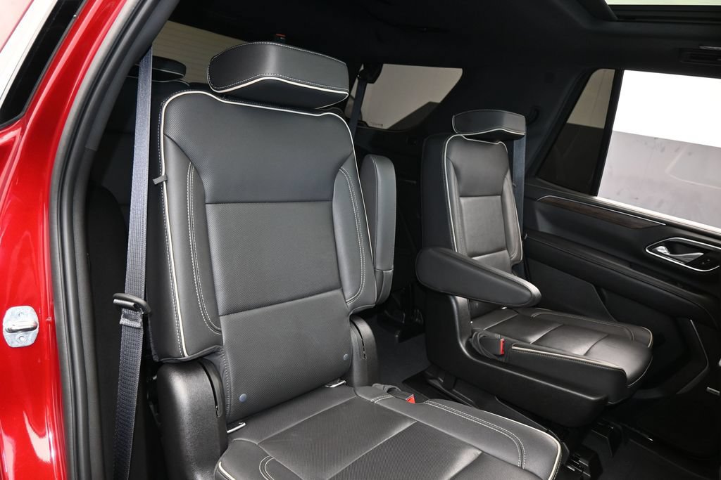 Used 2021 Chevrolet Tahoe Premier w/ Premium Package RWD image 50