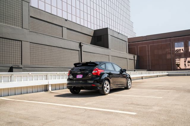 Used 2014 Ford Focus ST image 41