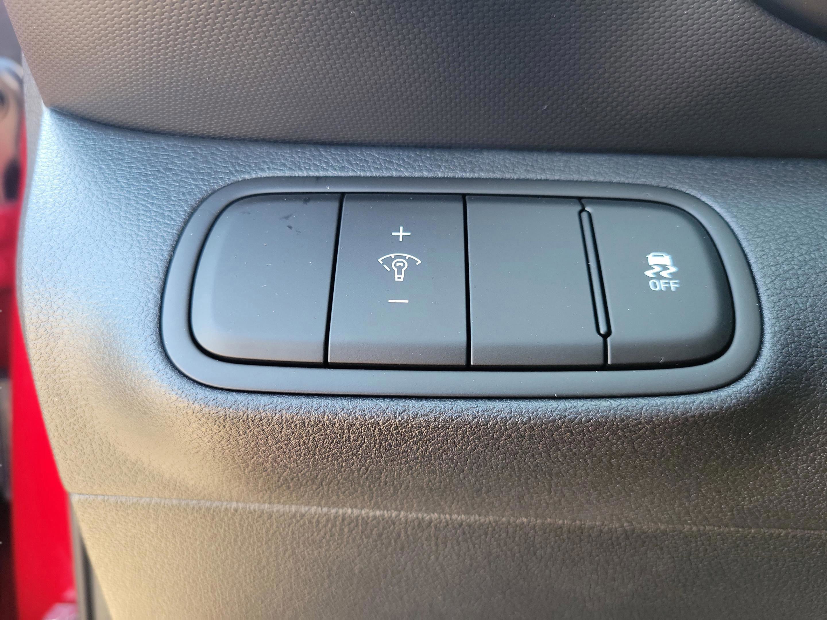 New 2026 Hyundai Venue SE image 18