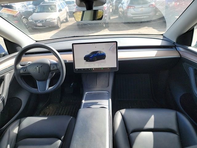 Used 2023 Tesla Model Y Long Range image 8