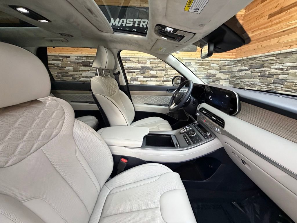 Used 2021 Hyundai Palisade Calligraphy image 13
