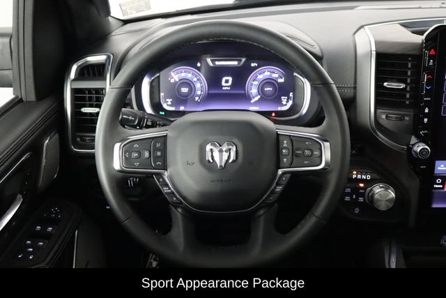 Used 2025 RAM 1500 Laramie AWD/4WD image 7