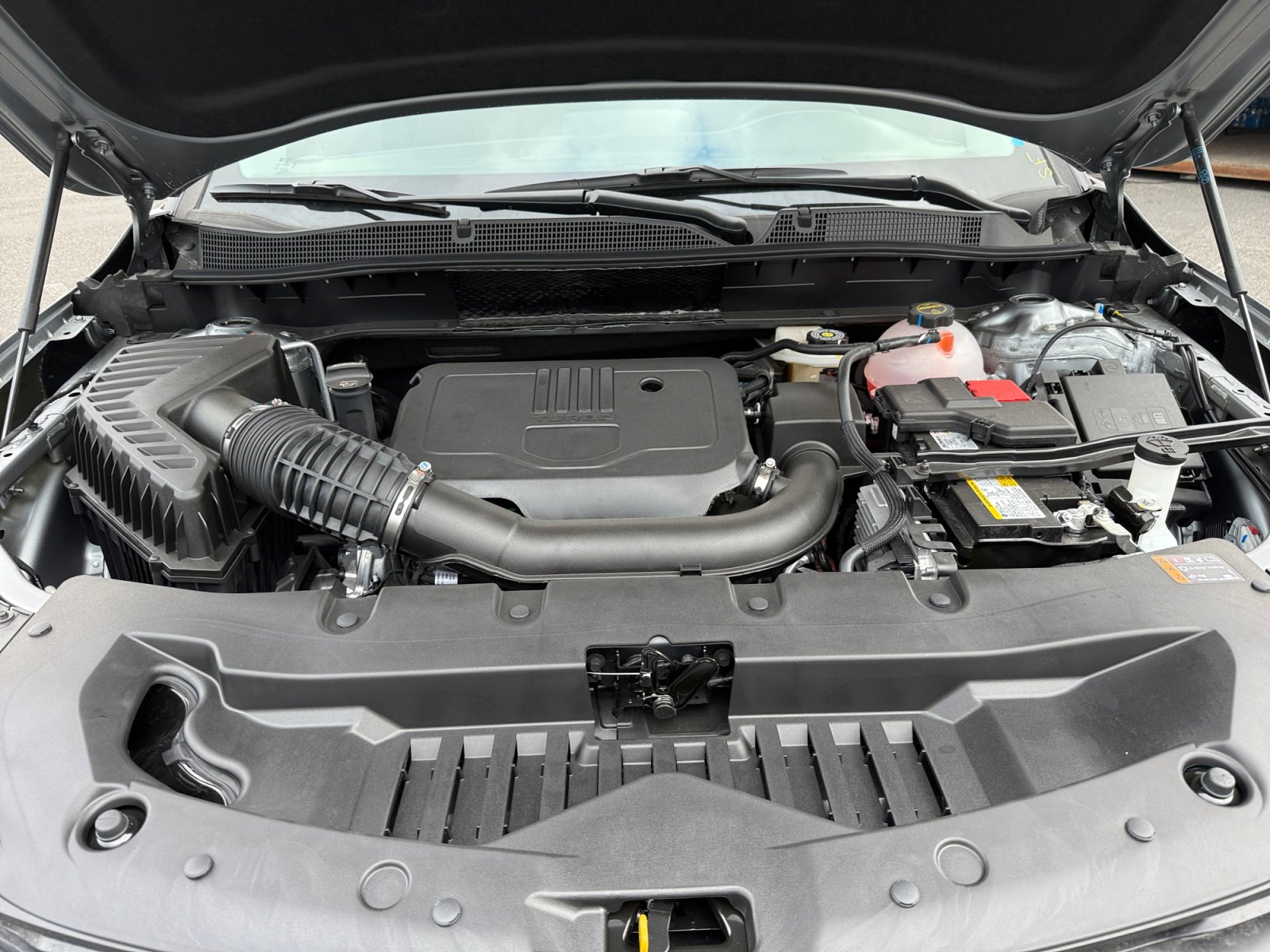 New 2025 Chevrolet Blazer LT w/ Midnight/Sport Edition image 20