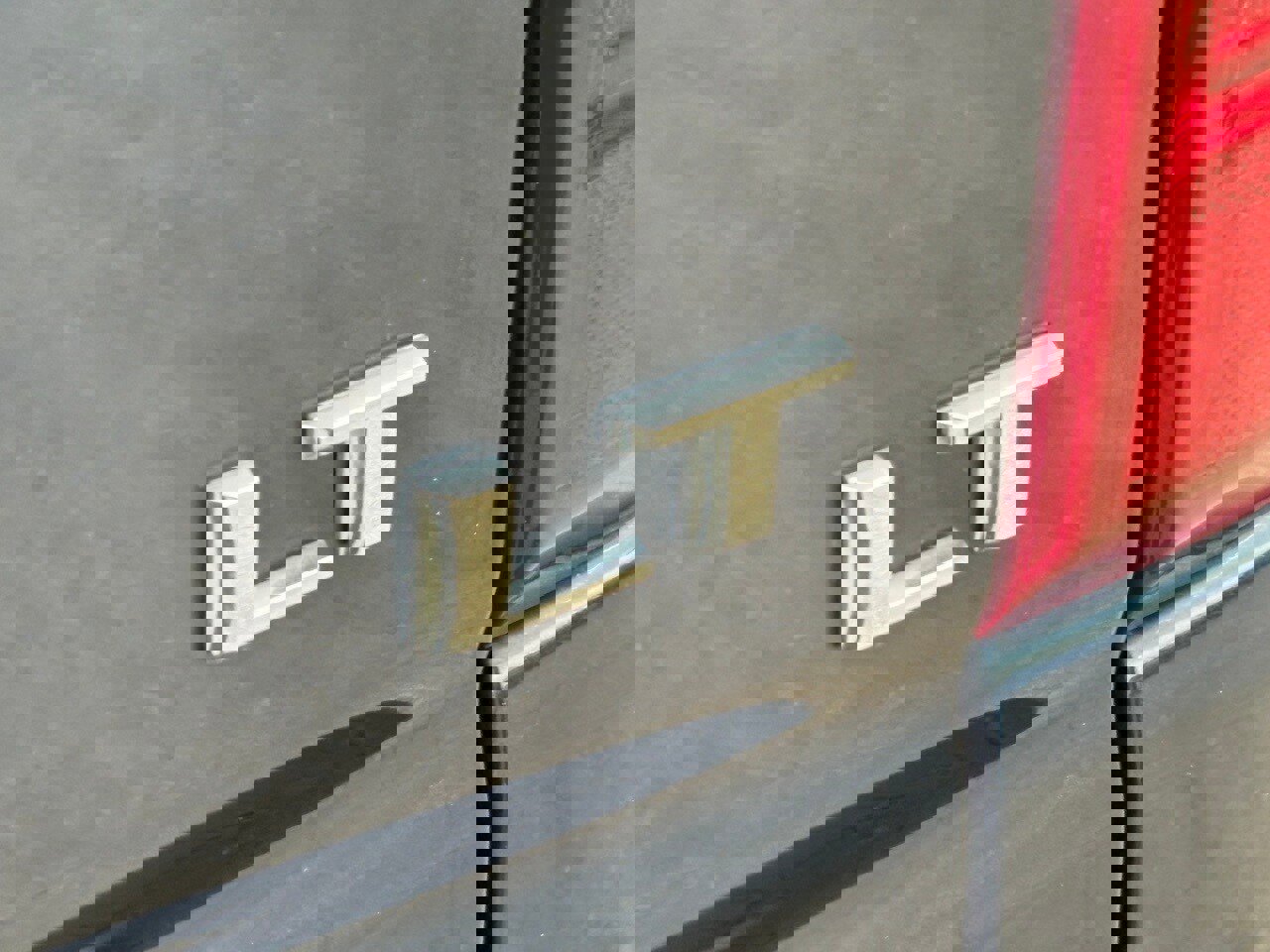 Used 2022 Chevrolet Silverado 1500 LT image 12