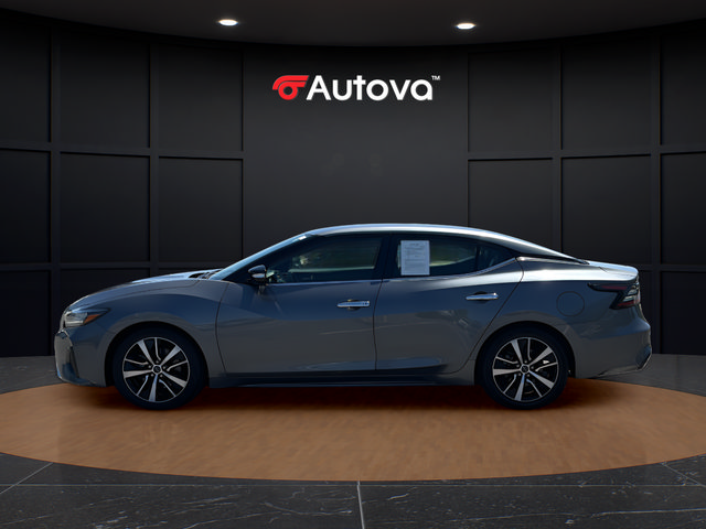 Used 2023 Nissan Maxima SV w/ Floor Mat Group FWD image 2