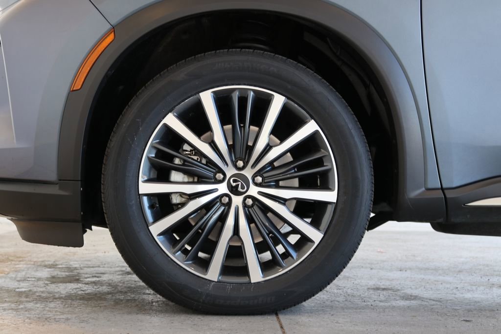 Certified 2025 INFINITI QX60 Sensory w/ Vision Package AWD/4WD image 49