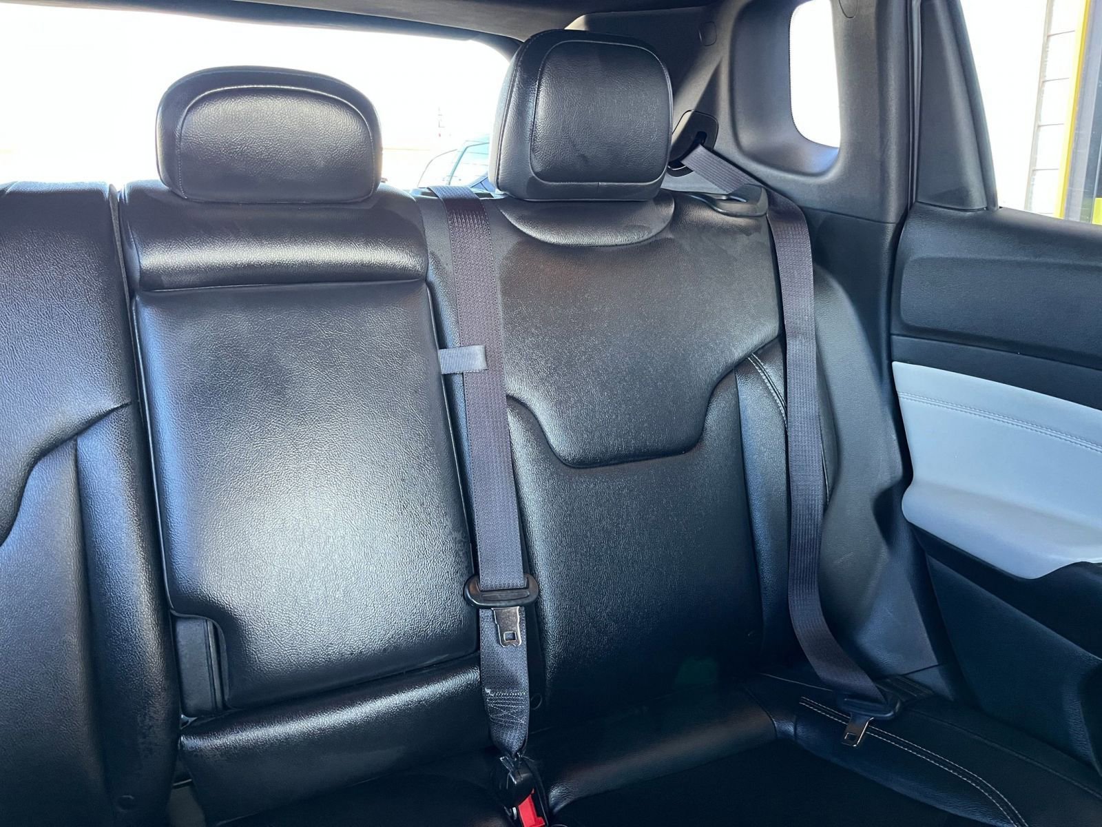 Used 2025 Jeep Compass Limited image 38