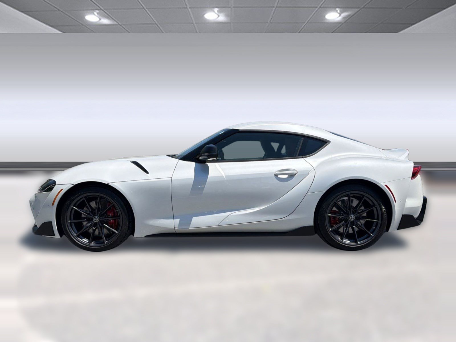 Used 2024 Toyota Supra Premium w/ Driver Assist Package RWD image 2