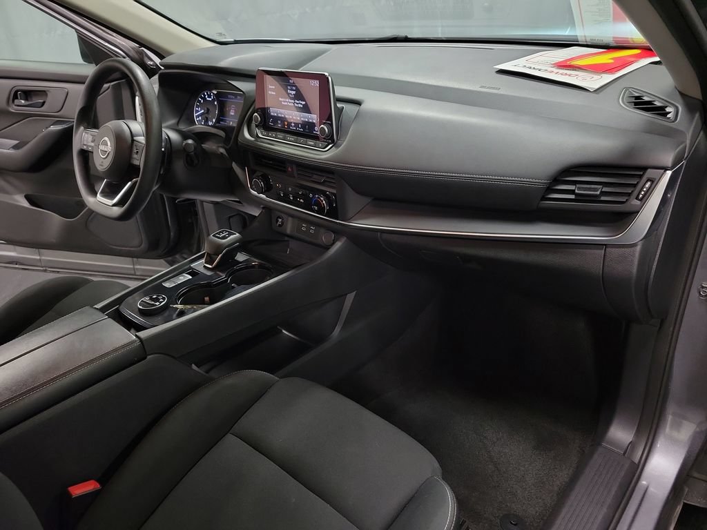 Used 2024 Nissan Rogue S AWD/4WD image 22