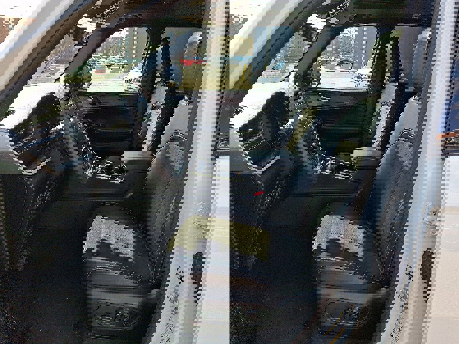 Used 2023 Jeep Grand Cherokee Altitude image 13