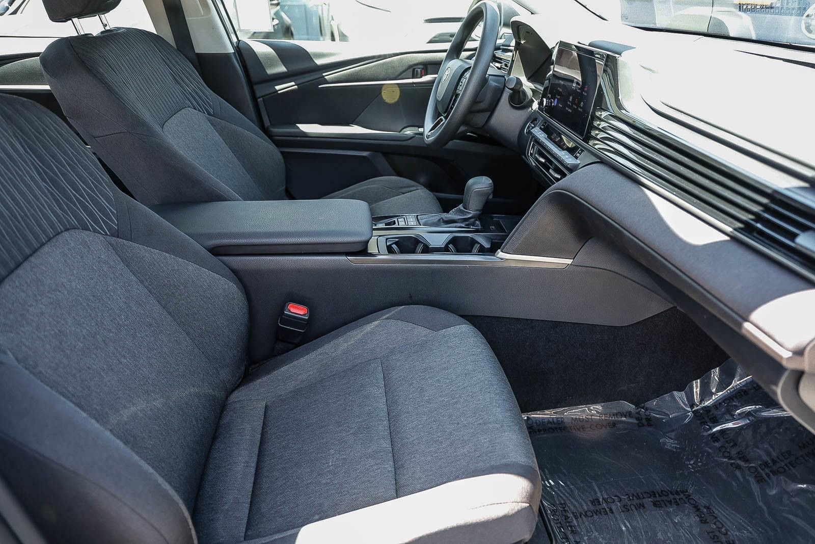 Used 2026 Toyota Camry LE w/ Convenience Package FWD image 16