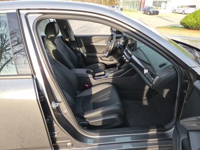 Used 2025 Acura Integra FWD image 12