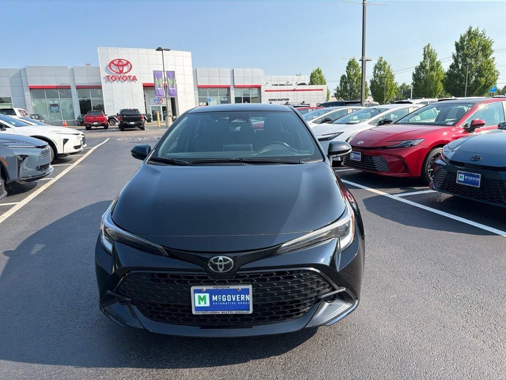 Certified 2025 Toyota Corolla SE FWD image 2