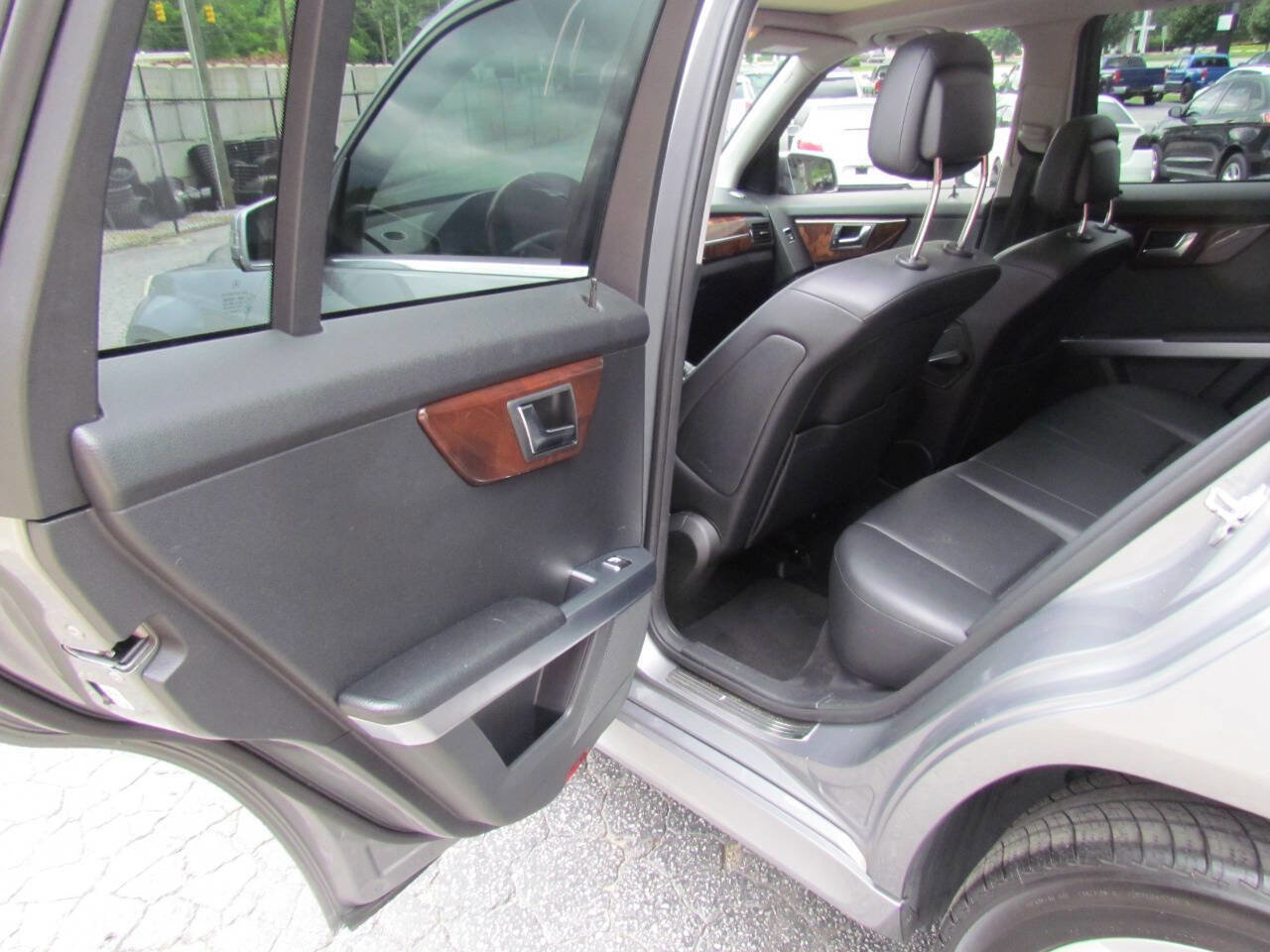 Used 2012 Mercedes-Benz GLK 350 4MATIC image 12