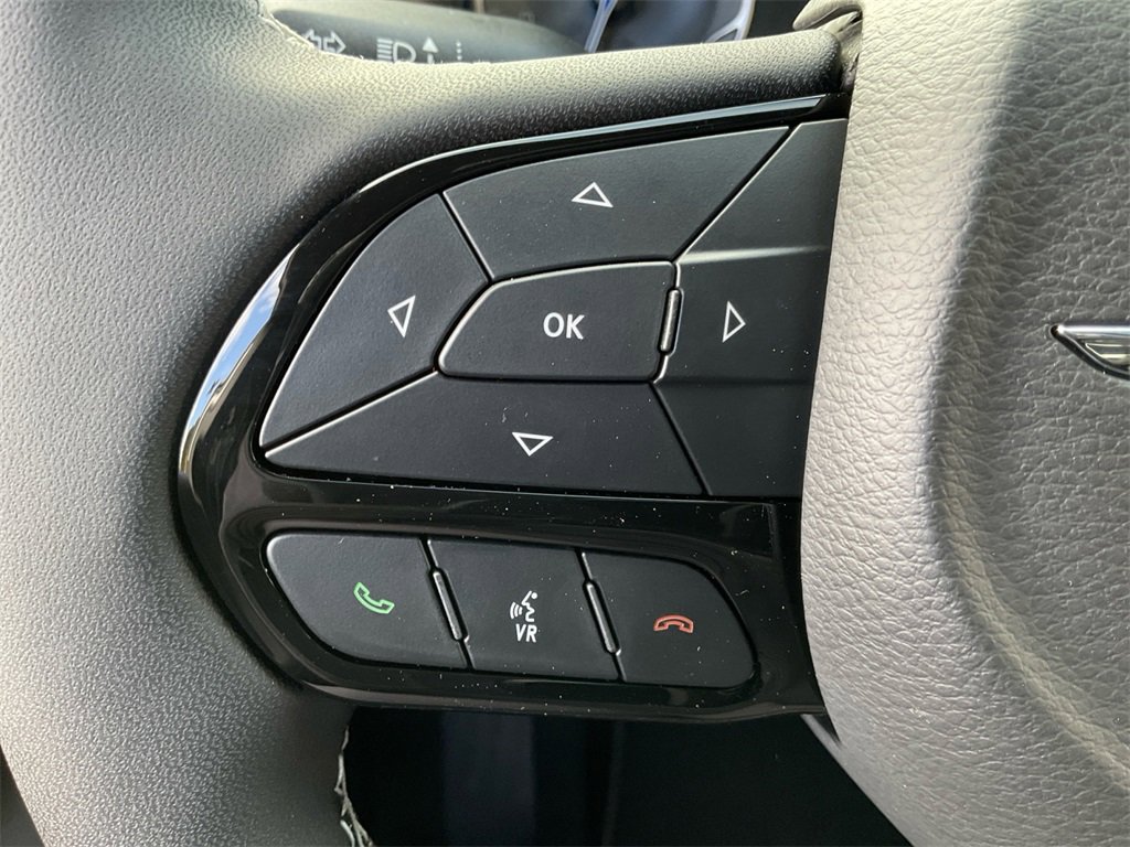 New 2026 Chrysler Pacifica Select w/ S Appearance Package image 33