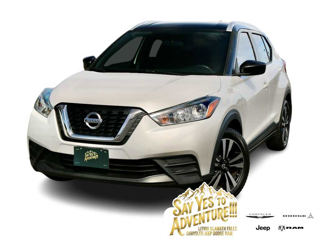 Used 2019 Nissan Kicks SV image 1