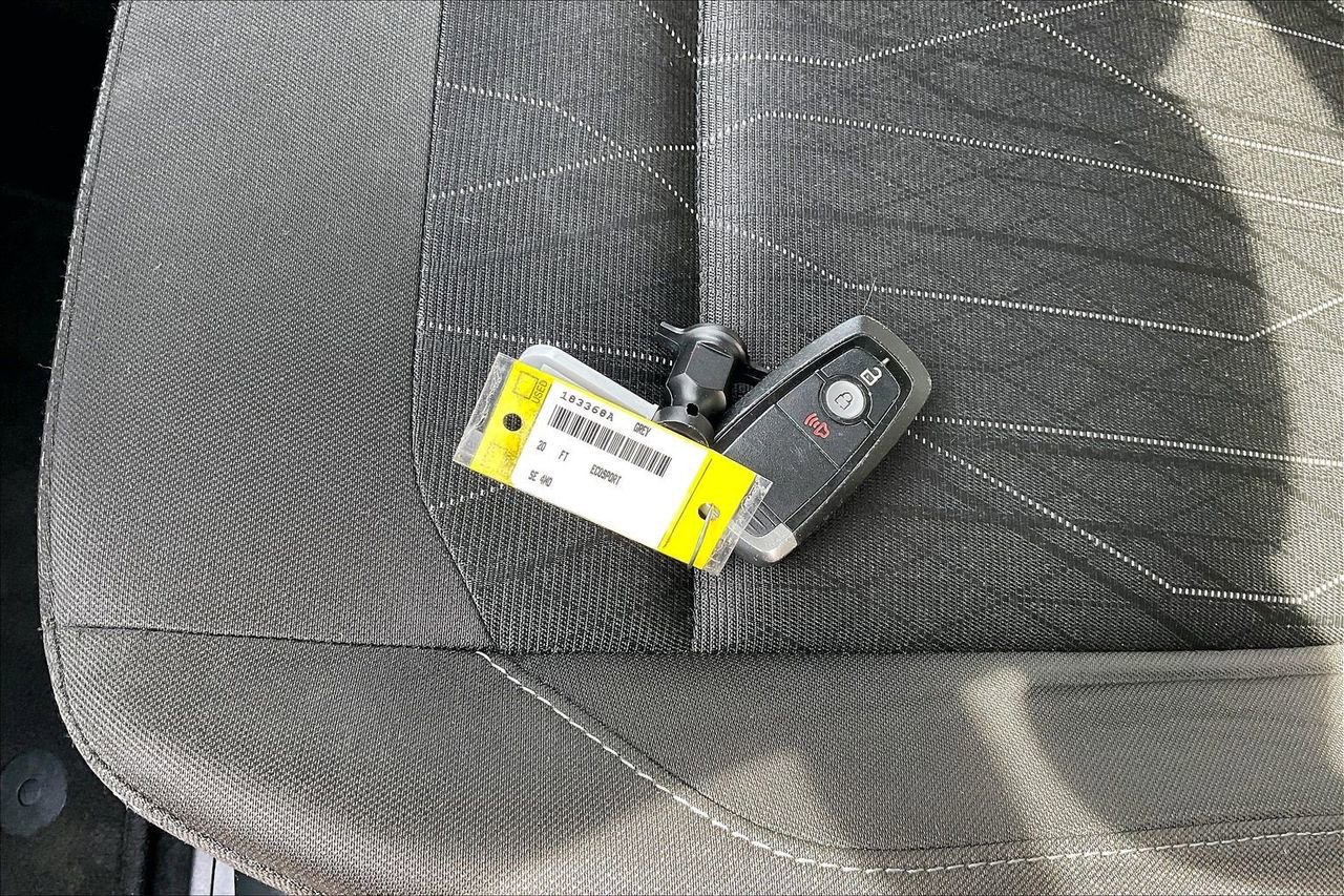 Used 2020 Ford EcoSport SE image 31